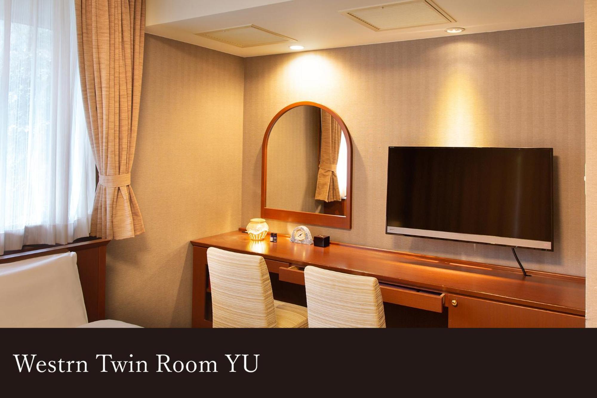 Yamanaka Onsen Kissho Yamanaka Hotel Кага Екстериор снимка