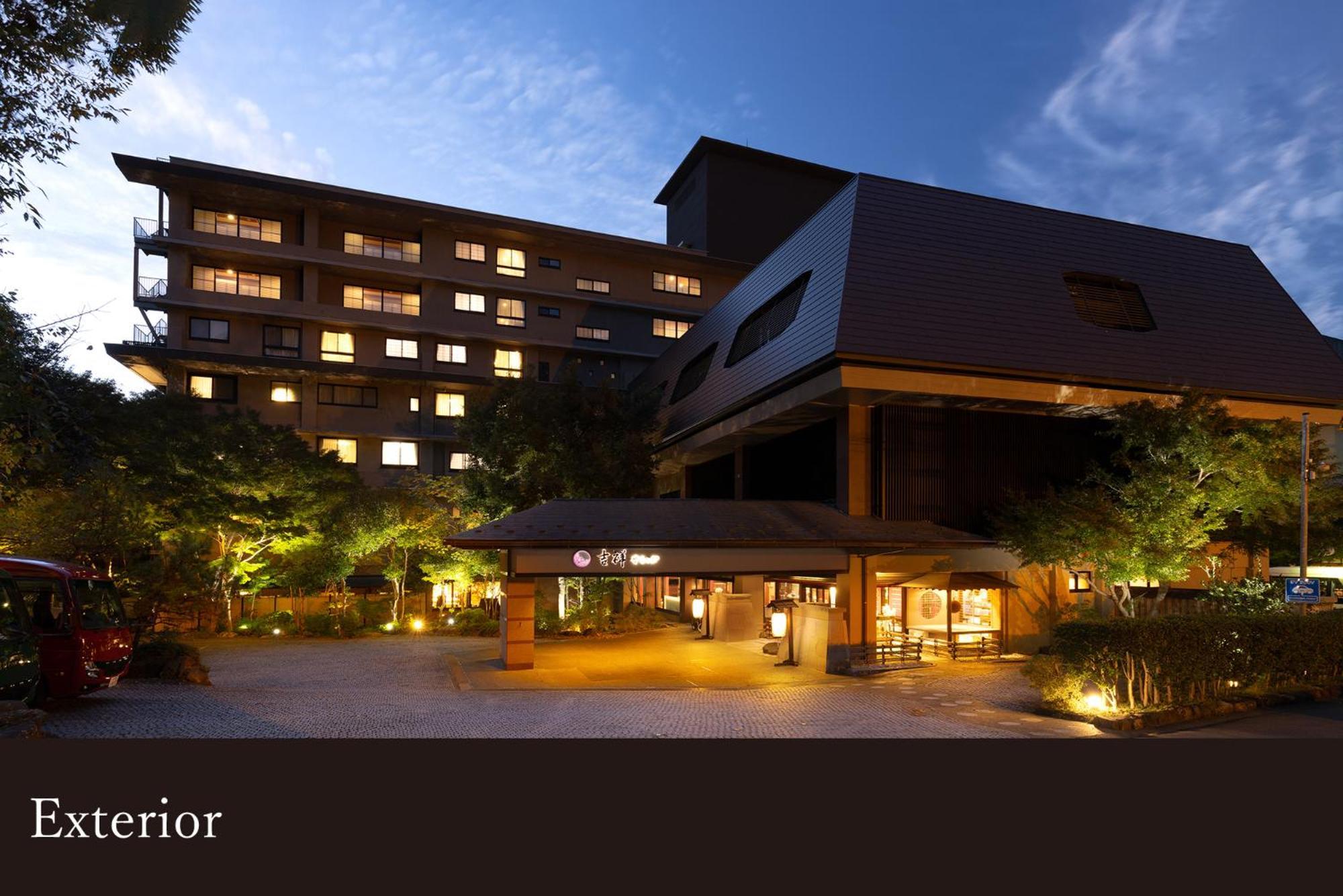 Yamanaka Onsen Kissho Yamanaka Hotel Кага Екстериор снимка
